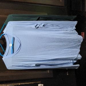 Springtime light blue long sleeve women's Old Navy size large top